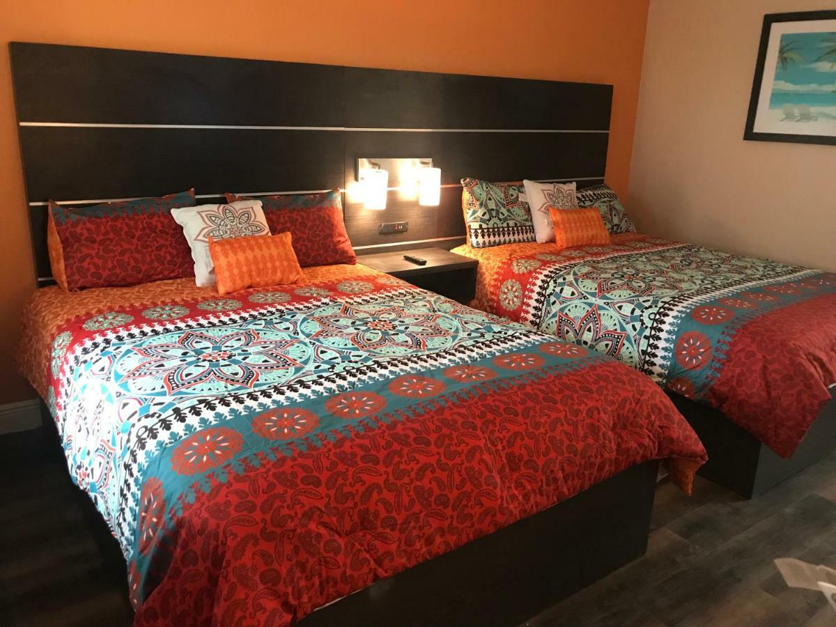 Tropical Inn & Suites, Downtown קלירווטר מראה חיצוני תמונה