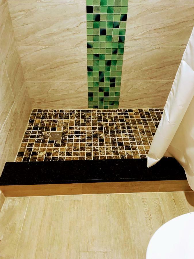Tropical Inn & Suites, Downtown קלירווטר מראה חיצוני תמונה